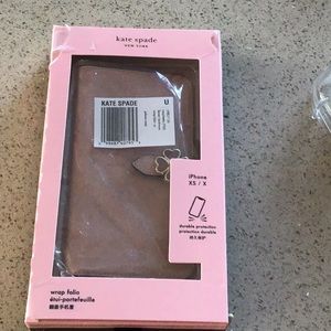 Brand new - Kate Spade flower folio case